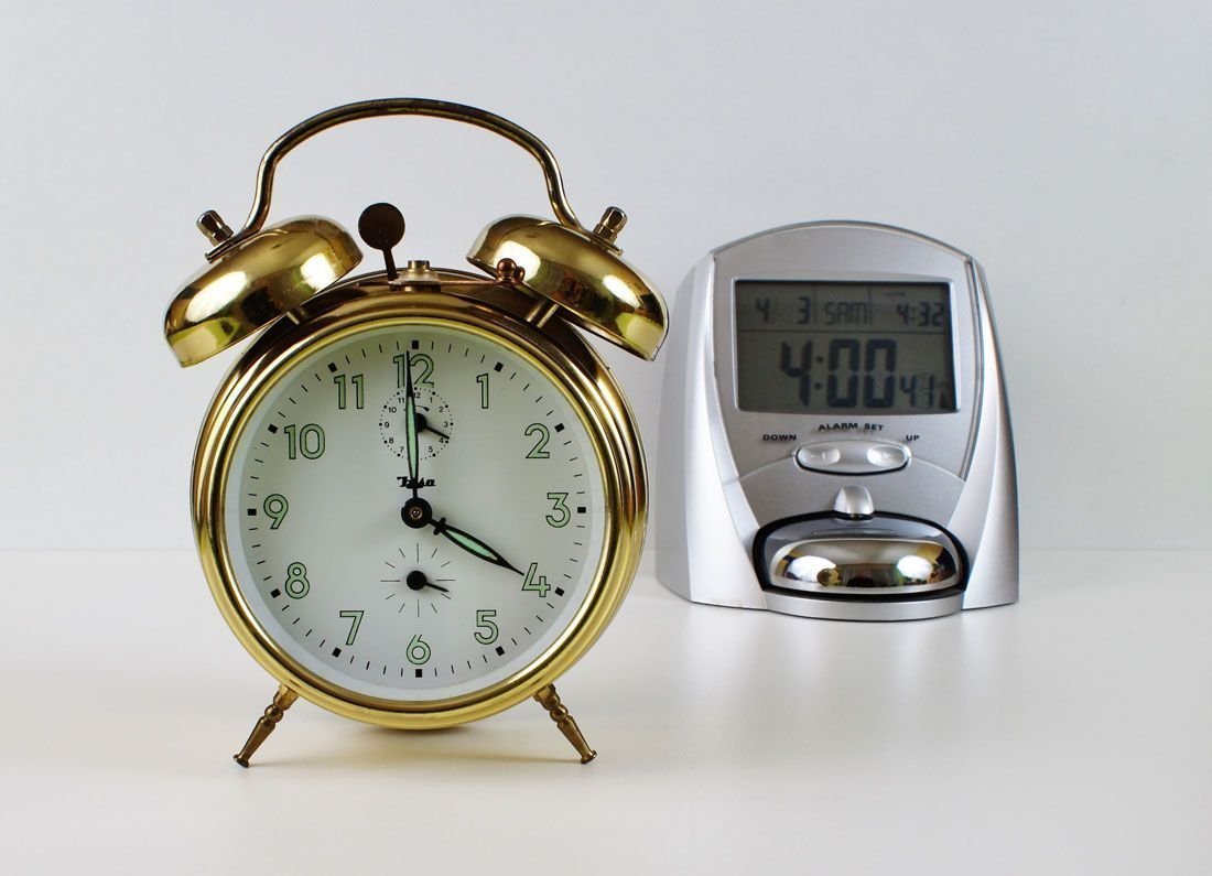 watch hand clock