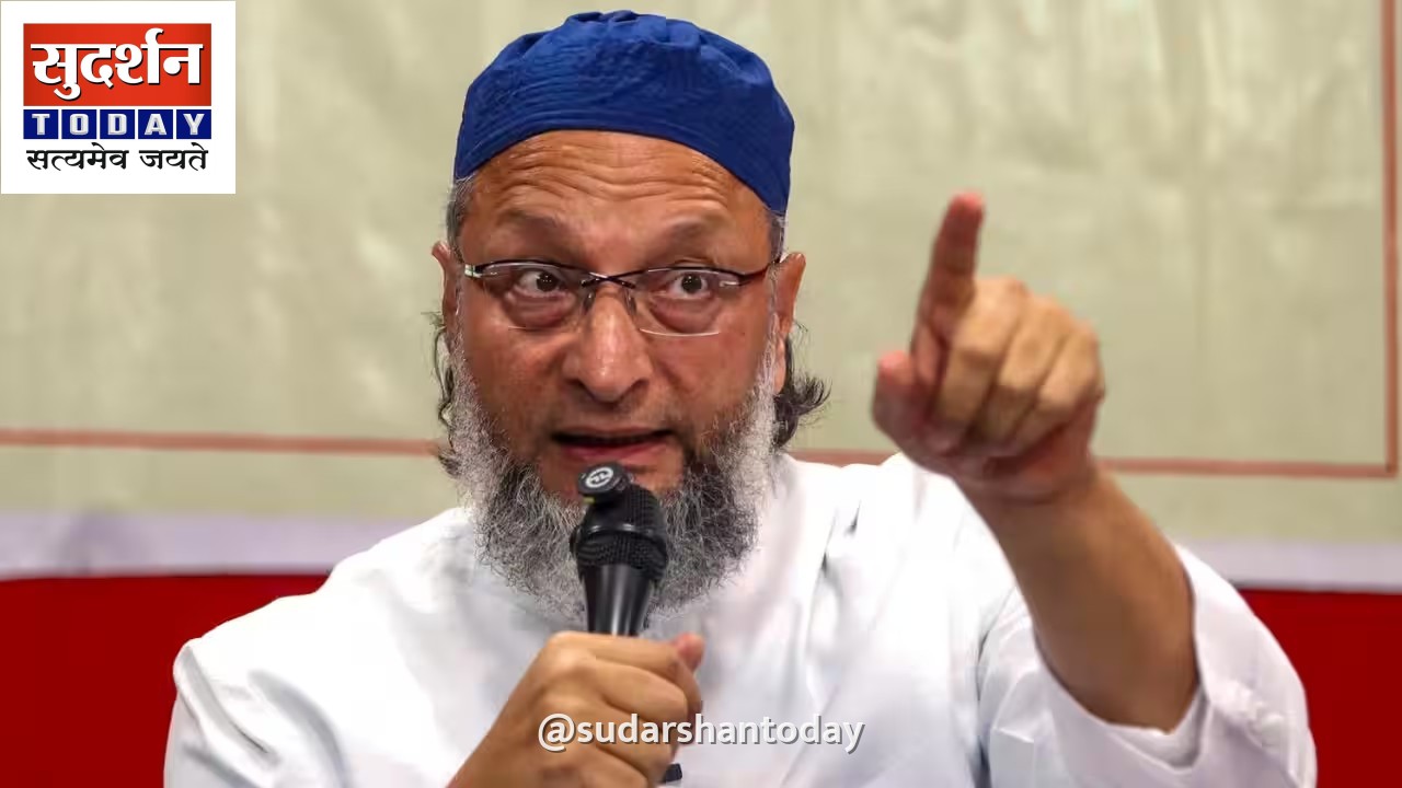यूपी में बीजेपी को हराने के लिए ओवैसी ने बदली रणनीति, गठबंधन के लिए खुले ओवैसी के दरवाजे यूपी में बीजेपी को हराने के लिए ओवैसी ने बदली रणनीति, गठबंधन के लिए खुले ओवैसी के दरवाजे