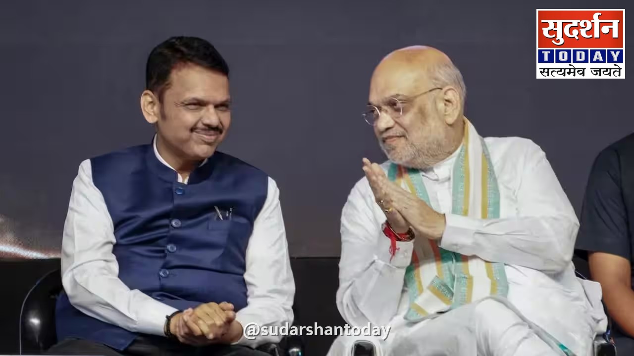 महाराष्ट्र में जल्द लागू होगा UCC, शीतकालीन सत्र में बिल लाने की तैयारी: देवेंद्र फडणवीस महाराष्ट्र में जल्द लागू होगा UCC, शीतकालीन सत्र में बिल लाने की तैयारी: देवेंद्र फडणवीस